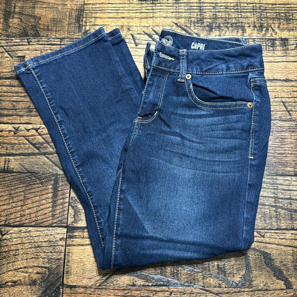 SO Jean capri, size 7, great condition